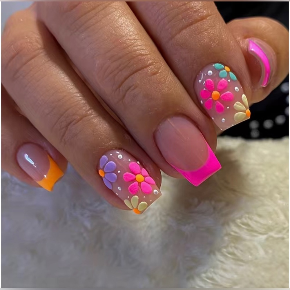 Glossy French Tip Press On Nails W/Cute Flower Design (COPY)